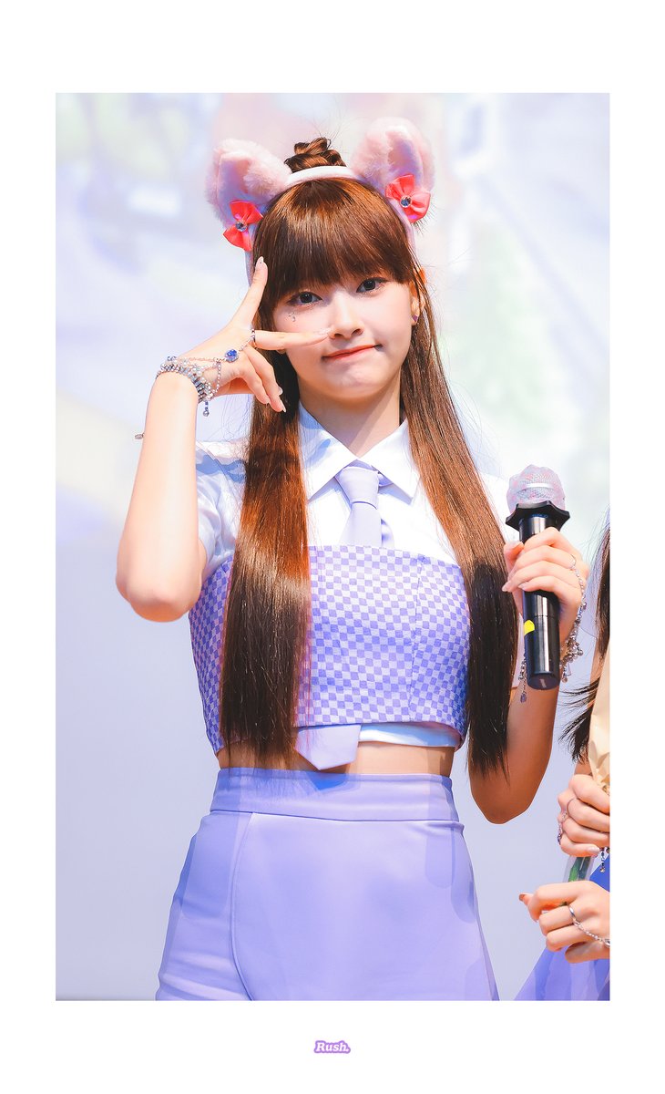 05csrpics's tweet photo. geumhee ー 220731 fanmeet #한금희 #첫사랑 
© rush https://t.co/gFzCBJjbcO