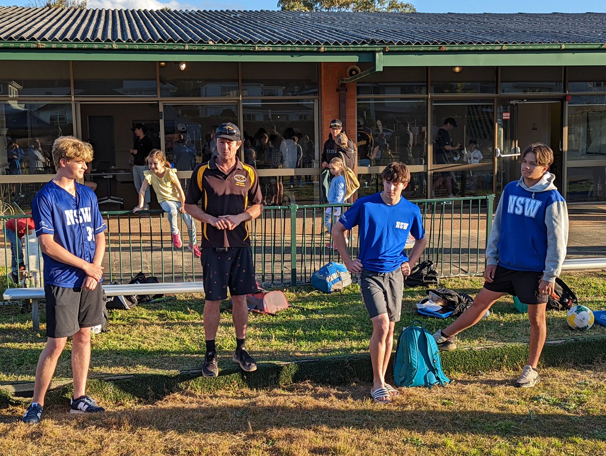 manly_seasiders's tweet photo. A trio of once tiny Seasiders (plus another who's not here) who grew to become the bedrock of the NSW team that won the Australian championship. That's what a lovely yellow uniform will do for you. #seasiders #trybaseball https://t.co/zc8xv0tkSd