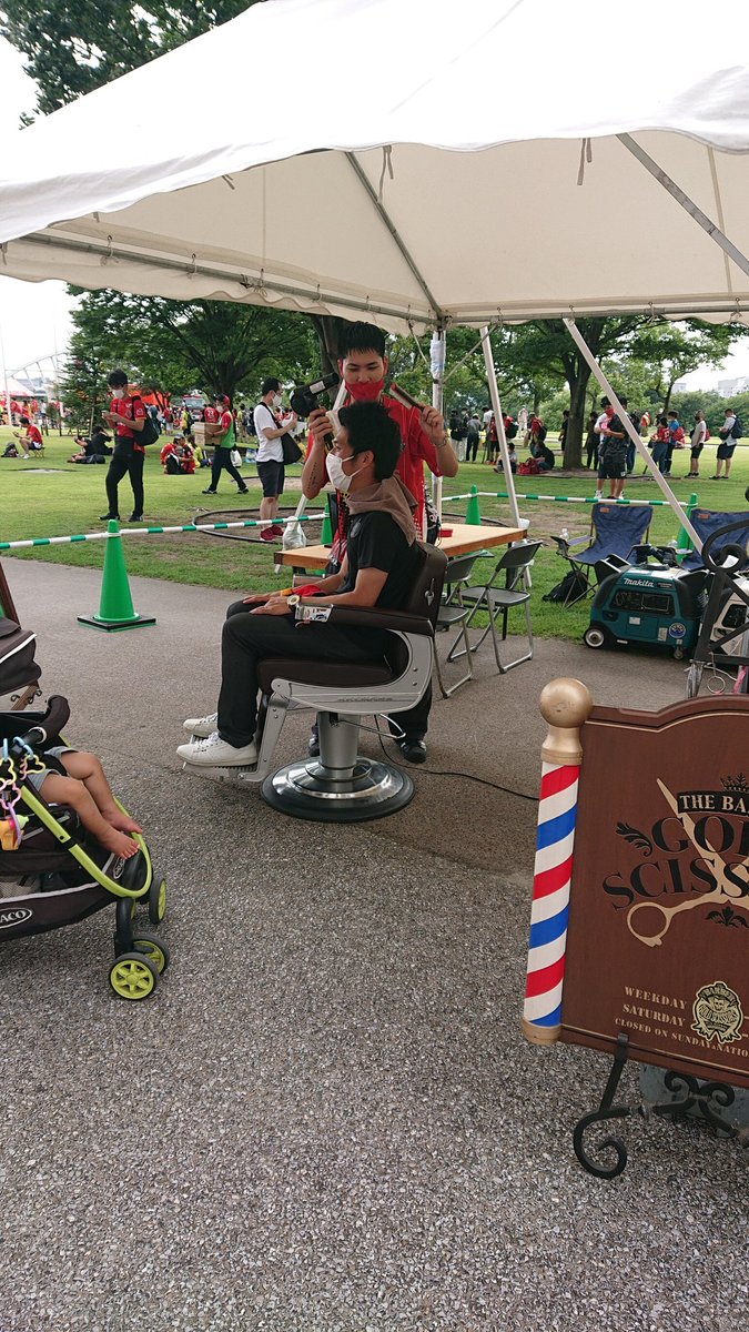 Barbergoldsciss's tweet photo. 鯱の大祭典にてスタイリングブースとグランパスコラボ整髪料販売しております
！是非お立ち寄りください❗

#グランパス
#グランパスファミリー
#グランパス愛
#グランパスサポーター
#名古屋グランパス
#豊田スタジアム https://t.co/kc8TntF9wu