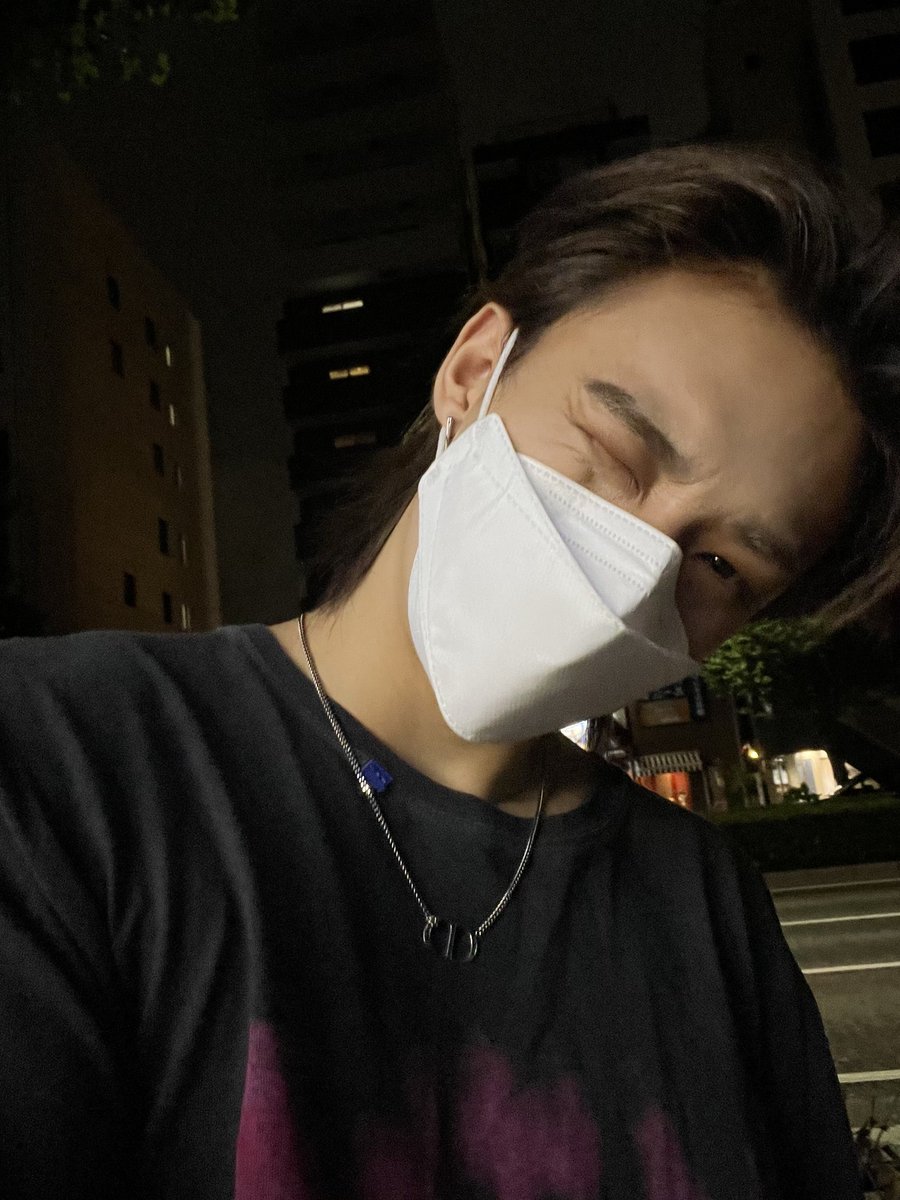 ㅤㅤㅤㅤㅤㅤ
          Xavier.⠀ Isiah.⠀
          restarting, not new to rp.
          like  and  rt  to  be mutuals.           
ㅤㅤㅤ  
ㅤㅤ