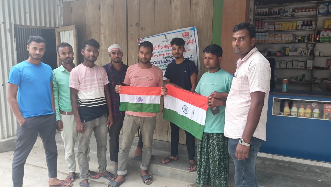 NDhubri's tweet photo. Youth Club Development Campaign (YCDC) in Birsing Jarua Dev. Block along with Awareness on Har Ghar Tiranga under Nehru Yuva Kendra Dhubri, Assam.

#YCDC #HarGharTiranga #NYKDhubri #AzadiKaAmritMahotsav 

@Nyksindia @YASMinistry @narendramodi @ianuragthakur @NisithPramanik https://t.co/vZ5pq3drPe