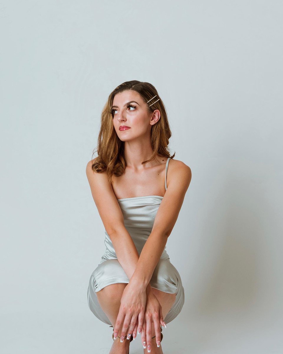 elisexparker's tweet photo. @ImaniJack  is a goddess when it comes to the camera !! https://t.co/lv2WJkPKt8