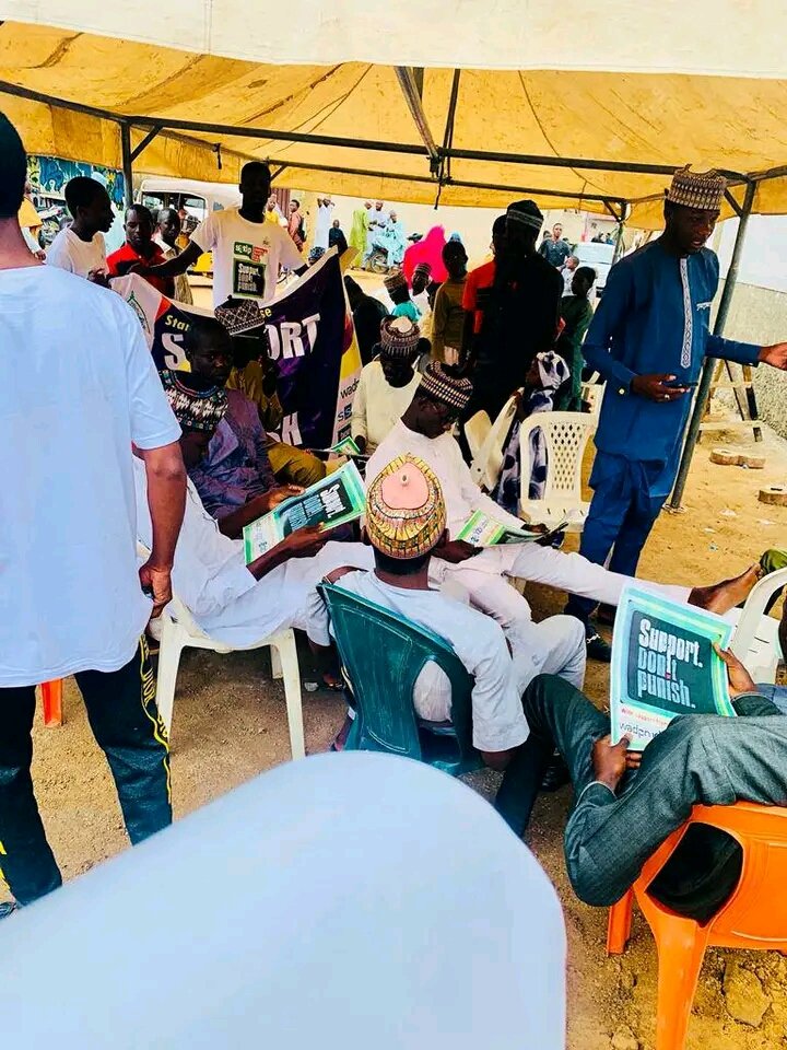 SsdpAbuZaria's tweet image. SSDP ABU Zaria held a sensitization walk within Samaru community on 31st July as part of the Support Don&apos;t Push Campaign. 

Pictures from the event below

#Support_Dont_Punish 
#StartMakingSense
#SSDP
