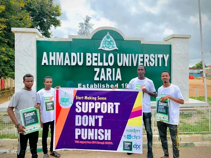 SsdpAbuZaria's tweet image. SSDP ABU Zaria held a sensitization walk within Samaru community on 31st July as part of the Support Don&apos;t Push Campaign. 

Pictures from the event below

#Support_Dont_Punish 
#StartMakingSense
#SSDP