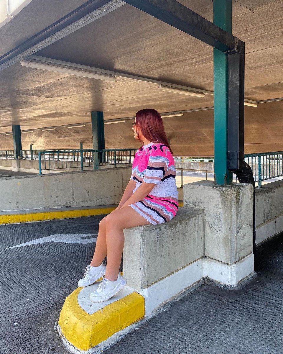 SelectFashion's tweet photo. πΊπIn Love with The Pink Stripe Chevron Stich Jumper And Skirt SetπΊπ
πTap to shop
#SlayInSelect #SelectStyle #SelectFashion #Style #Fashion #OOTD #summer #outfit #photooftheday #instagood #styleinspo #currentlywearing #mfox #missfoxy https://t.co/XIAKoPSsdx