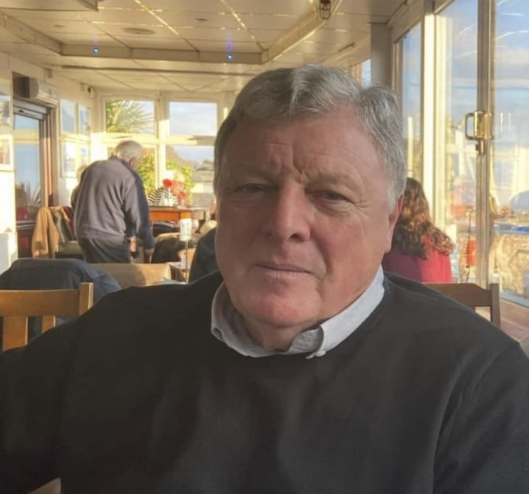 We wake up to the devastating news this morning of the passing of club legend and BACC Welsh cup winner Dougie Curtin who passed suddenly this morning. We are truly heart broken. 💔 RIP BACCs greatest glove man🙌🏼  <a href="/SEWCLeague/">SEWCL</a> <a href="/sewalesaco1/">SEWACO</a>