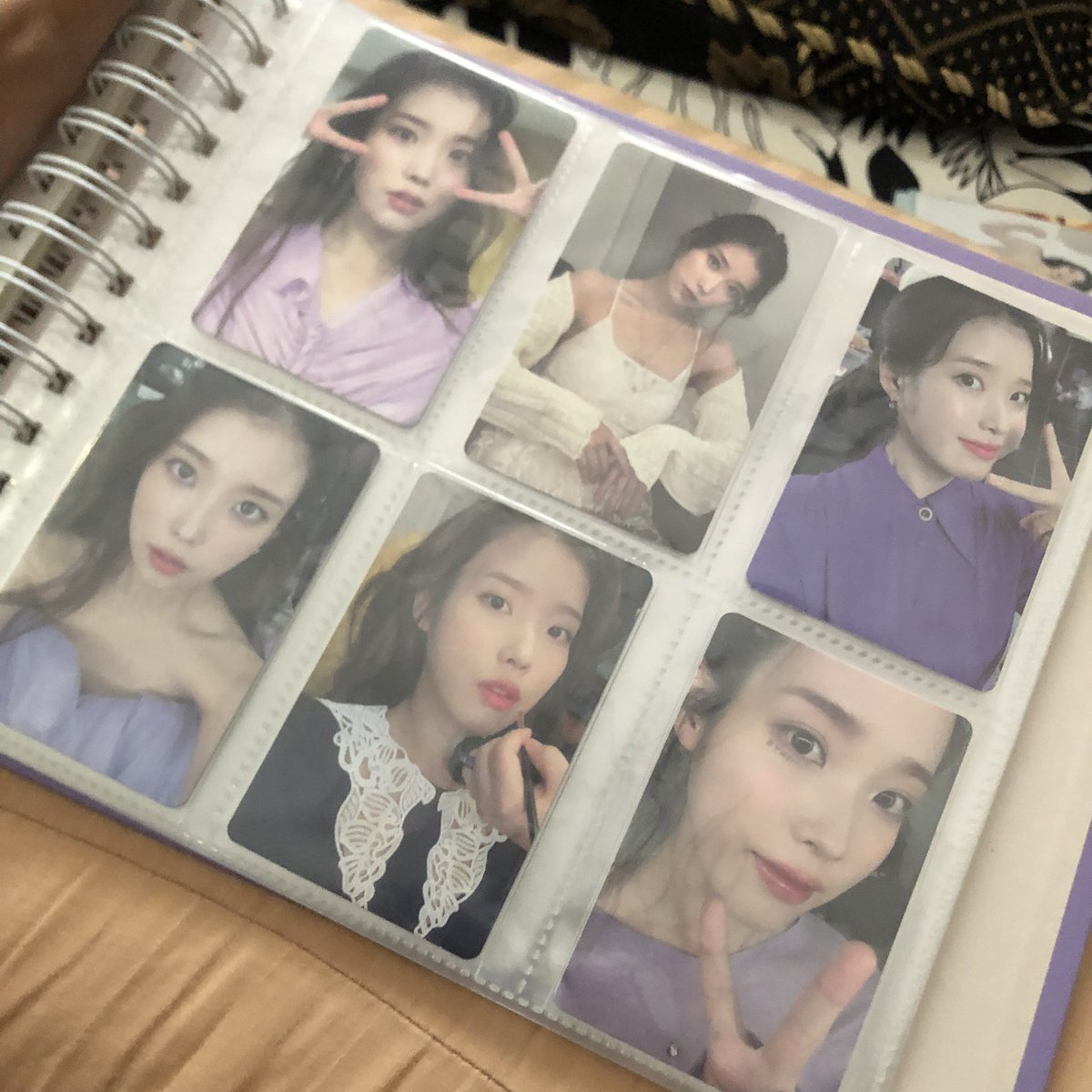 leebitcart's tweet photo. wts lfb ph 

iu lilac album photocards set (6pcs) + iu lilac binder (with scratches/ binder only)

— 1,700php + lsf 

mop: gcash
mod: shapi co/ ggx

tags: jieun ver a hilac bylac pcs pc https://t.co/kIeemRs4FM