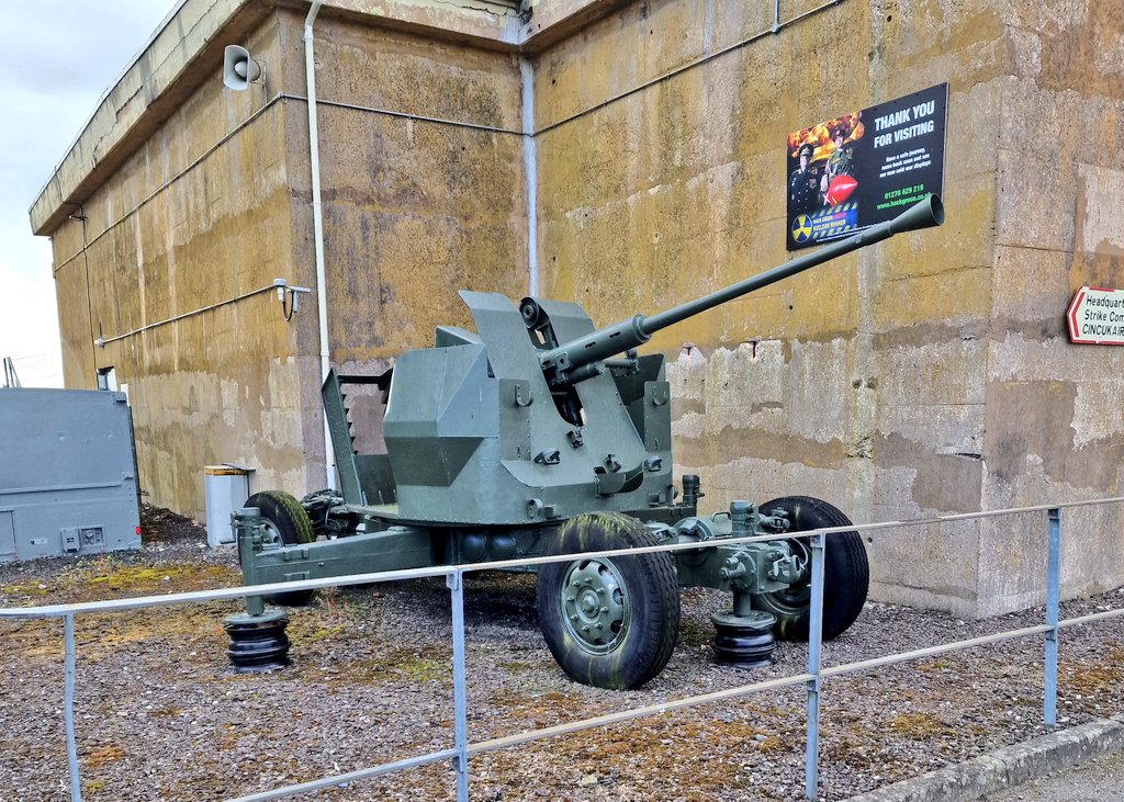 ShadowEerie's tweet photo. There's a lot of information about Nuclear warfare in here.  You can also watch a video about what would happen if a bomb went off.
#NuclearWar #HackGreen #museum https://t.co/oHf7FowV9f