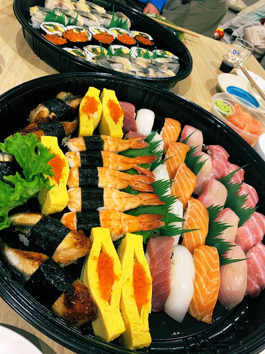 big_tetsu's tweet photo. Tama sushi take away 🍣 Friday night 🍻😋
#neutralbay #sushilove https://t.co/tTOOWu5Llu