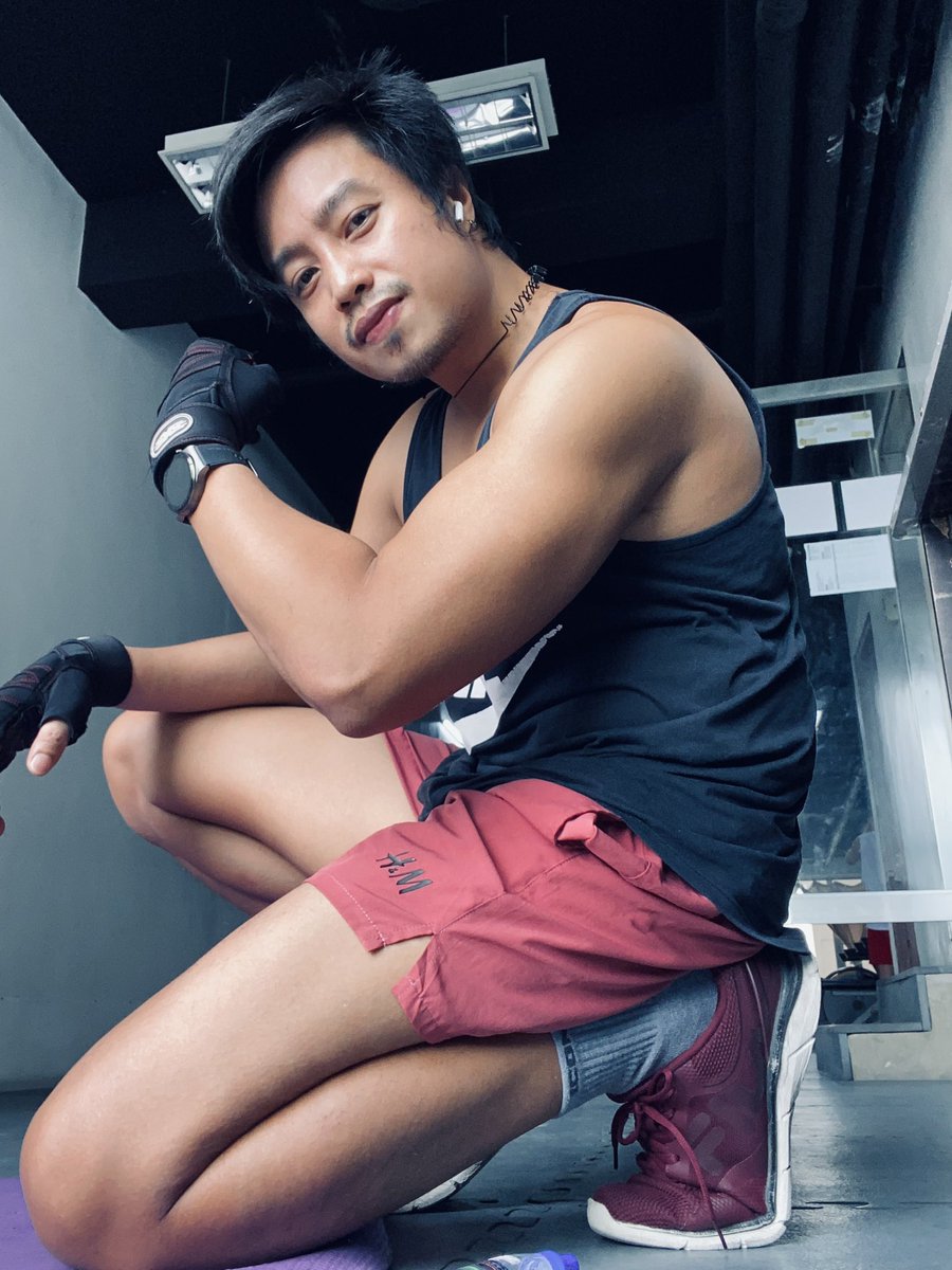 Nhey0928's tweet photo. Power and respect eyebags 👁💪🏻😁
#Furdad #Altermanda #FlexSaturday #AlterPh https://t.co/tMmDsnXh3t