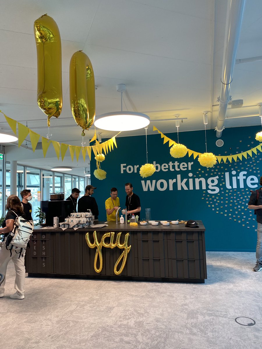 Anja_UX's tweet photo. Ich lieb‘s jetzt schon 💛
@IndraBurkart @UXCampHH @jjchieferson @XING_de @otto_tech @ux_and_i @iteratec #ux #uxhh #barcamp @barcampHamburg @gerhardkuehne @IreneSchuler @warping_lina @dolbydigger #UXCampHH22 https://t.co/CXyqySJOQf