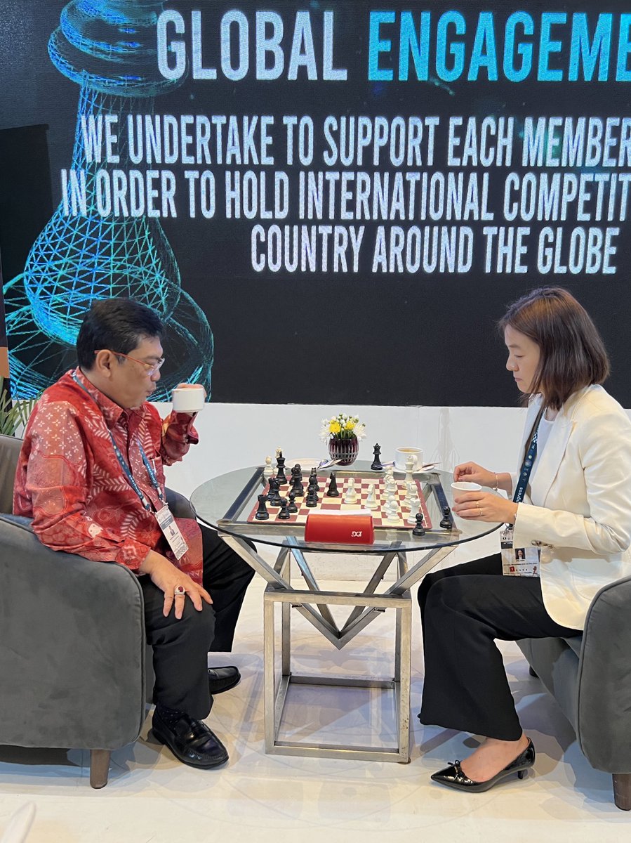 DvorkovichT's tweet photo. Day 6: can you believe the time flies so fast? Today we are waiting for you at #DvorkovichTeam pavilion till 16:00 – our (un)usual activities are also on!
#SayChess https://t.co/yl00AEd3DV