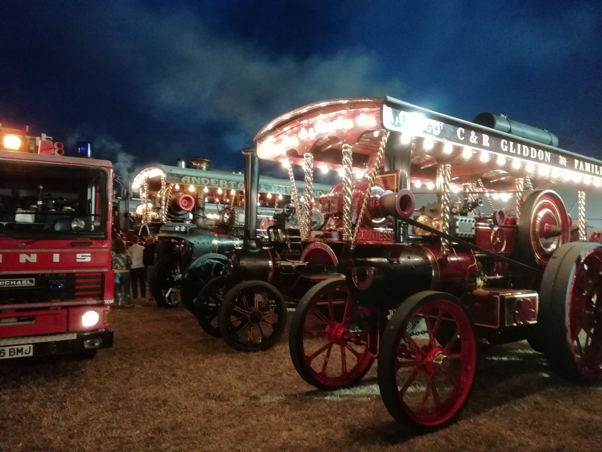 AndyBrazier (@andrewbrazier1) on Twitter photo The magic of <a href="/TorbaySteam/">Torbay Steam Fair</a> Fair at dusk
Tonight at Churston between Brixham & Paignton ( on site parking (near Railway pub & number 12 bus route )
Admission by donation
Bar, & food available &
Theres music 🎶from 9pm
See you there ! 😀
#BoostUk 🇬🇧 The magic of <a href="/TorbaySteam/">Torbay Steam Fair</a> Fair at dusk
Tonight at Churston between Brixham & Paignton ( on site parking (near Railway pub & number 12 bus route )
Admission by donation
Bar, & food available &
Theres music 🎶from 9pm
See you there ! 😀
#BoostUk 🇬🇧