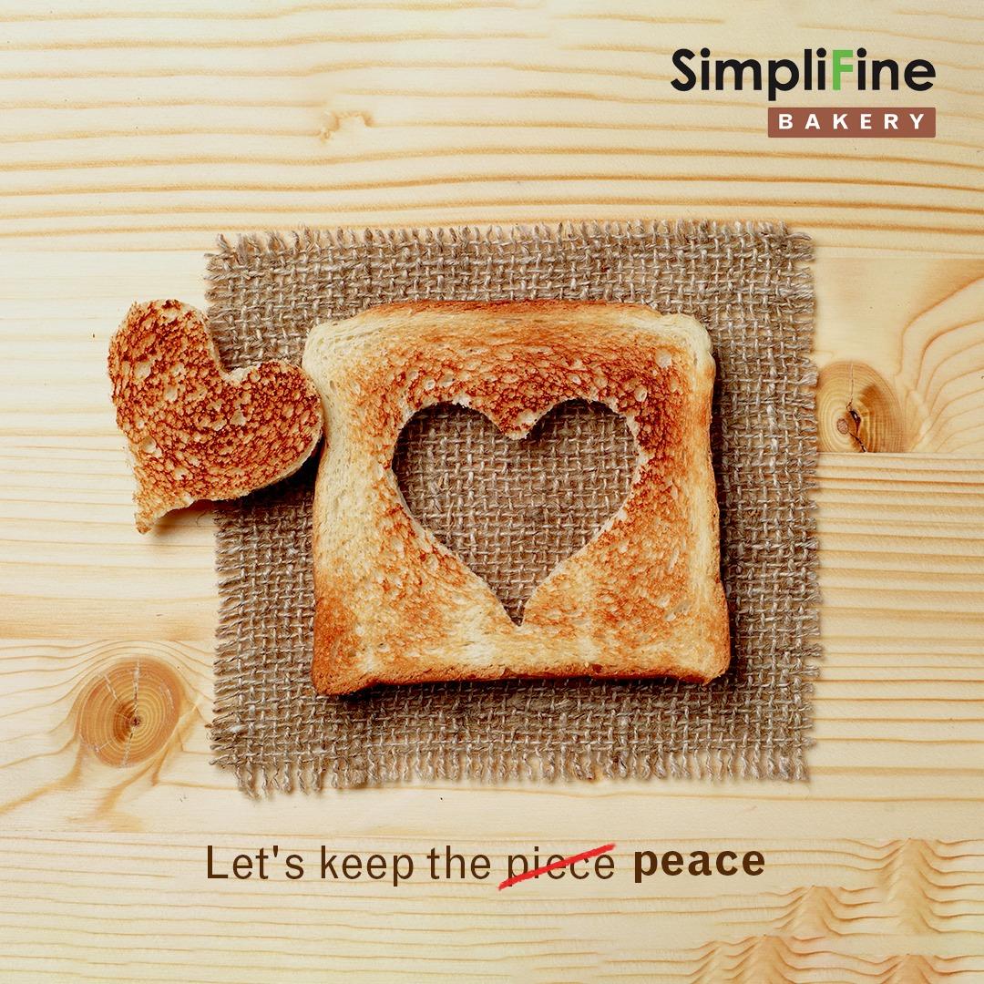 SimpliFineKE's tweet photo. Let's eat the piece and keep the peace. As you plan to exercise your civic duty, pick up your favourite #SimpliFine treat this weekend and have a good #ElectionsDay!

#KenyaDecides https://t.co/blxVyaFRoM