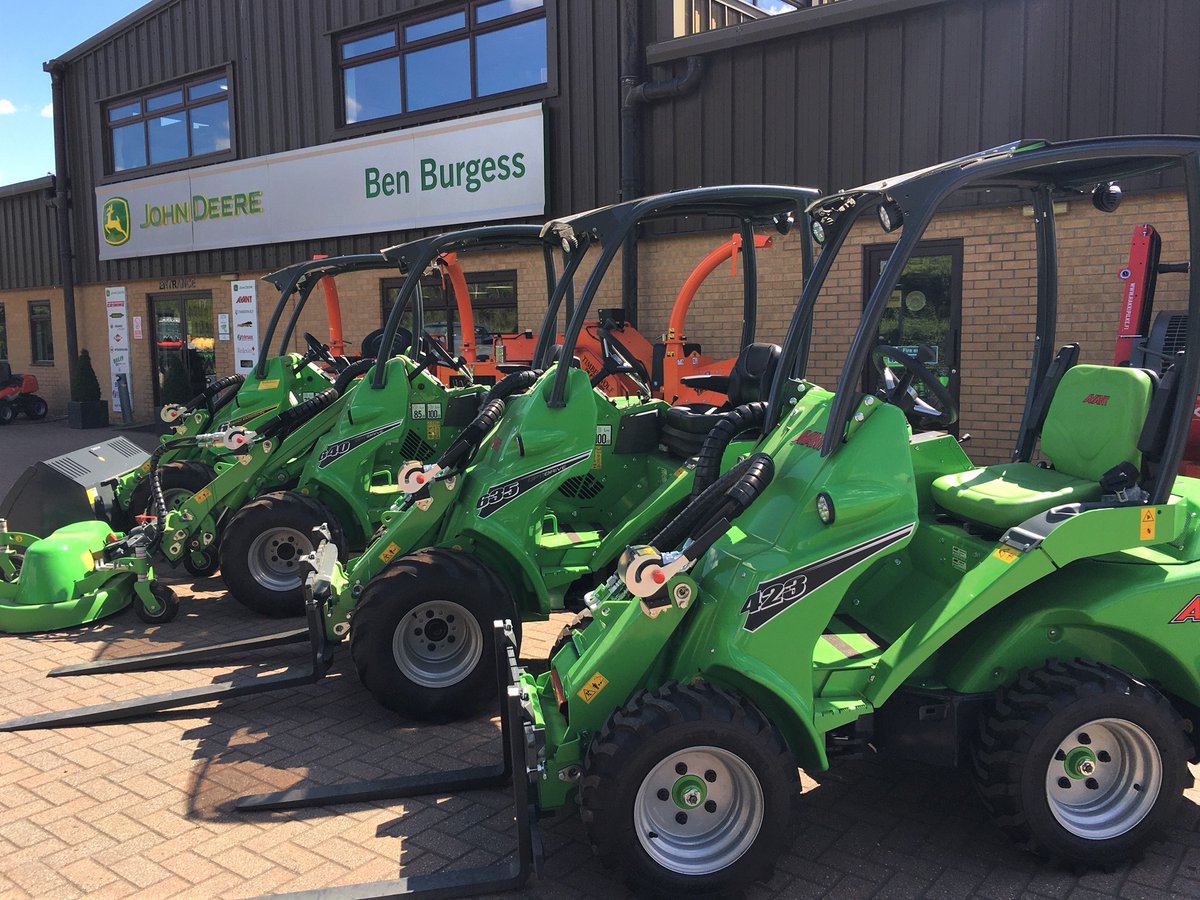 BenBurgessAg's tweet photo. Find the right machine for the job with these multifunctional @AvantTecnoUK 5, 6 and 7 series loaders and attachments in stock and available from your local @BenBurgessAg. 
https://t.co/yP8kjj7PZE

#AvantTechnoUK #wheelloader #versatile #multiloader #greenmachine https://t.co/tGHV1YSdyu
