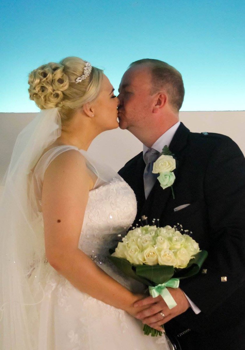 steph_con10's tweet photo. Happy 6th Wedding anniversary @efcmacca. Spending our day with @Everton at Goodison, make it special boys and win. #COYB #UTFT https://t.co/i7VYkjudm3