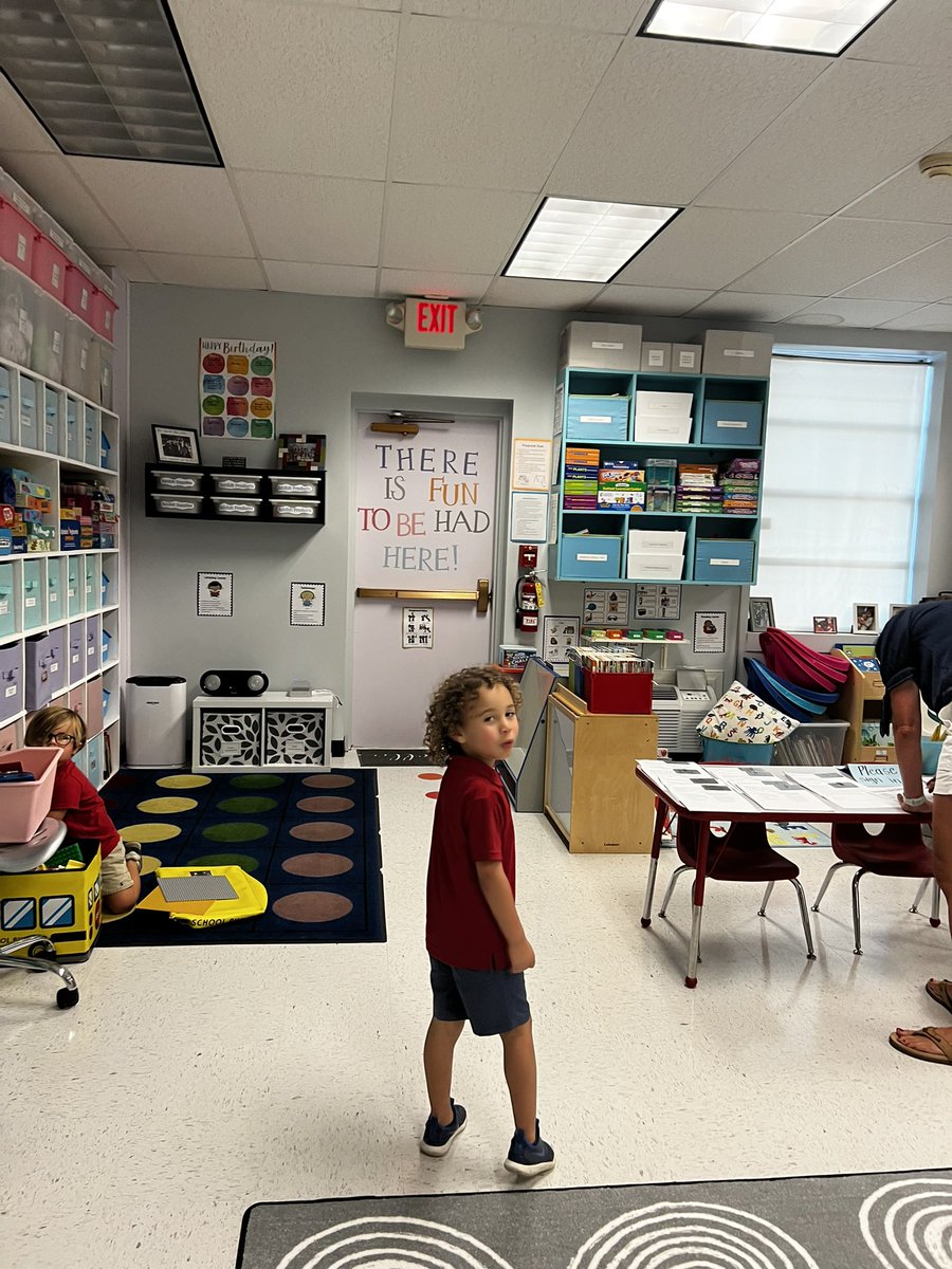 Excited about being in an elementary school! Meet and Greet was excellent! 💙<a href="/normalparkmm/">Normal Park Museum Magnet School</a> #PreK