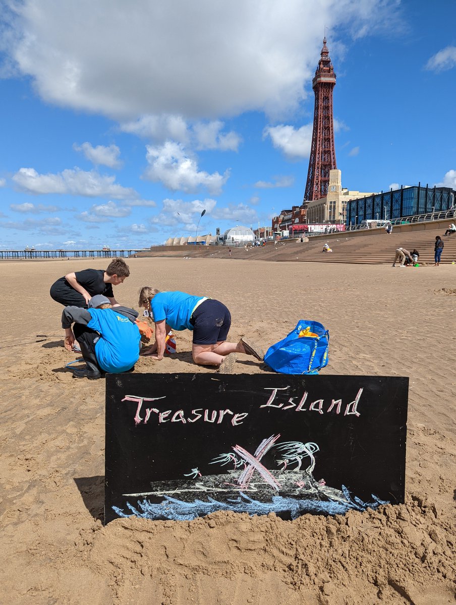 blackpooltab's tweet photo. Come on down today 👋🏼
12-2pm

#blackpool #blackpoolbeach #blackpoolthingstodo #free #kidsevent #carnivalgames #songs #sweets #kidsstory #blackpoolchurch https://t.co/n0u5lmBDqm