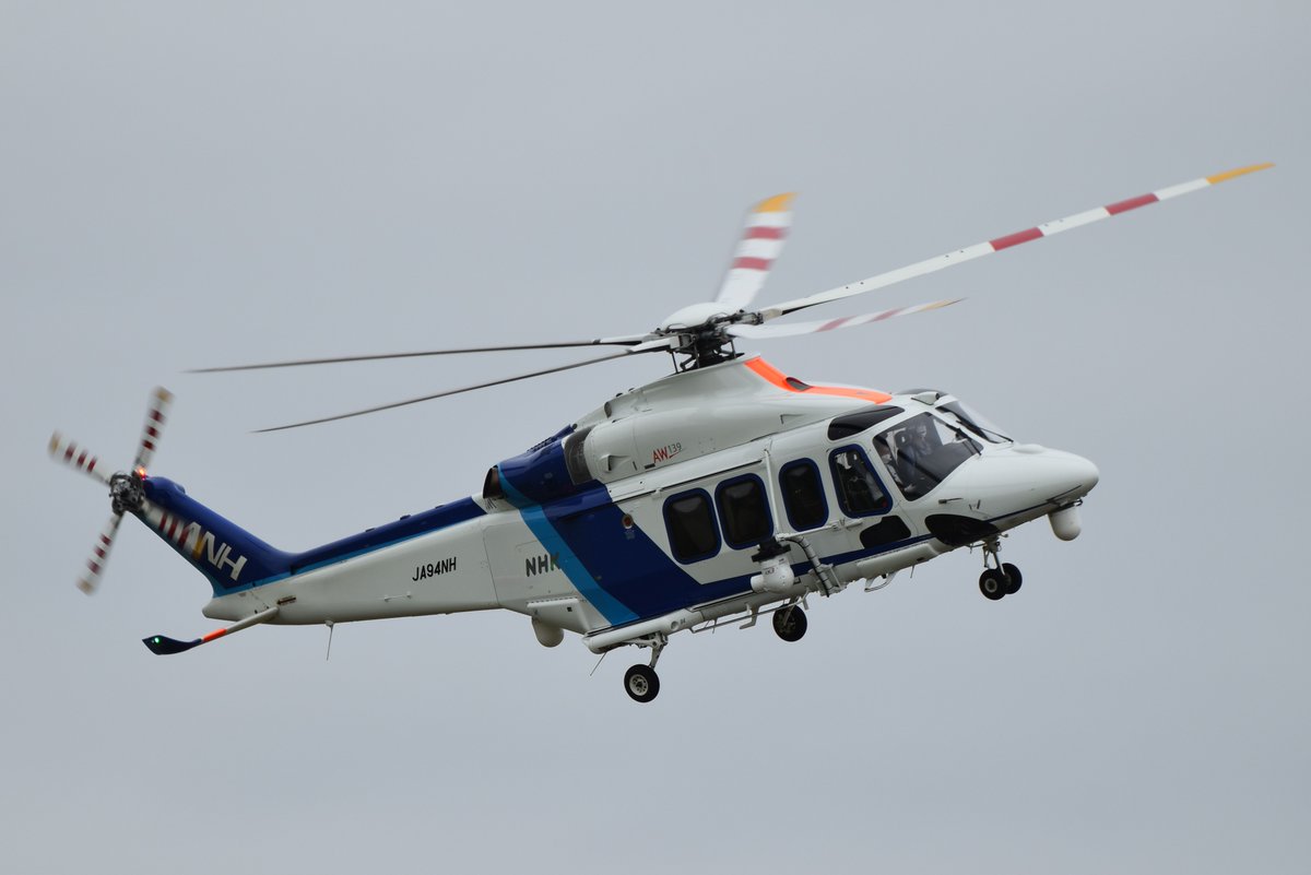 SuKuym8XeXh57DO's tweet photo. ANH•AW139•JA94NH
#仙台空港 #ANH #AW139 #JA94NH https://t.co/hShmMAKMHj