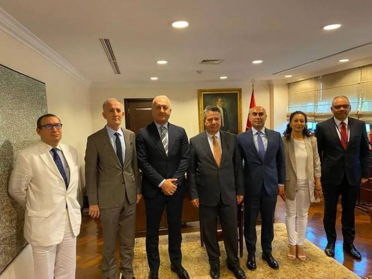 AbhazF's tweet photo. Abhaz-Fed Türkiye Cumhuriyeti Dışişleri Bakanlığını ziyaret etti. https://t.co/HUjr7WlFGi