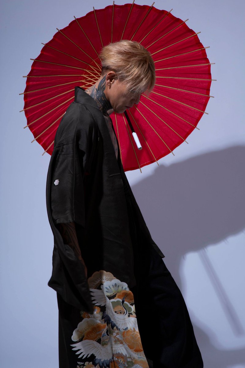 hacchiichi's tweet photo. 【#はっち市2021 企画『F-zoneフォトスタヂオ』紹介②】
フォトアートチーム #fig とアーティスト #YAM 監修の元、#はっち市 をカタチに残すプロジェクトが始まります！
あなたをモデルに、ファッションマガジンの1ページを飾るようなフォトセッションにお誘いします。
#フィグ #写真のまち八戸 #写真 https://t.co/X6wAJ2xmdo