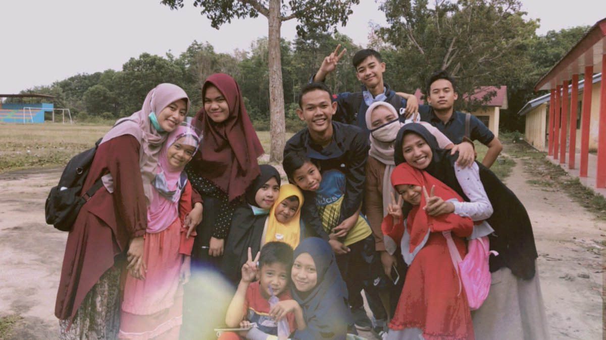 abubkrs1's tweet photo. Flashback PHP2D alias KKN di Desa Beti, Indralaya Selatan 2020 https://t.co/GMJiLjA5hL