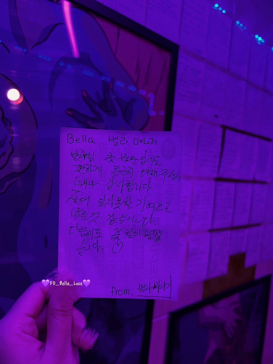 내가 너무 매력있다고 해주던 강아지 
다음에 엄청 이뻐해줄게💕어제 재밌었어 
오늘 올 이쁜이는 누굴까~?🌸
#섹트 #일탈 #멜섭 #펨돔 #발페티시 #페티시 #힐 #후기 #노충 #야노 #노예 #스팽 #구두