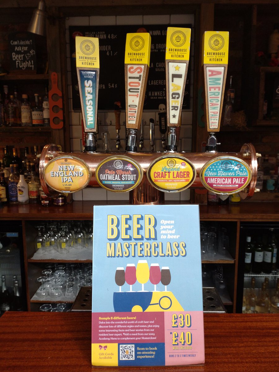 Join one of our beer masterclasses.

Guided beer tasting 🍻
8 different styles 🍻
History and brewing 🍻
