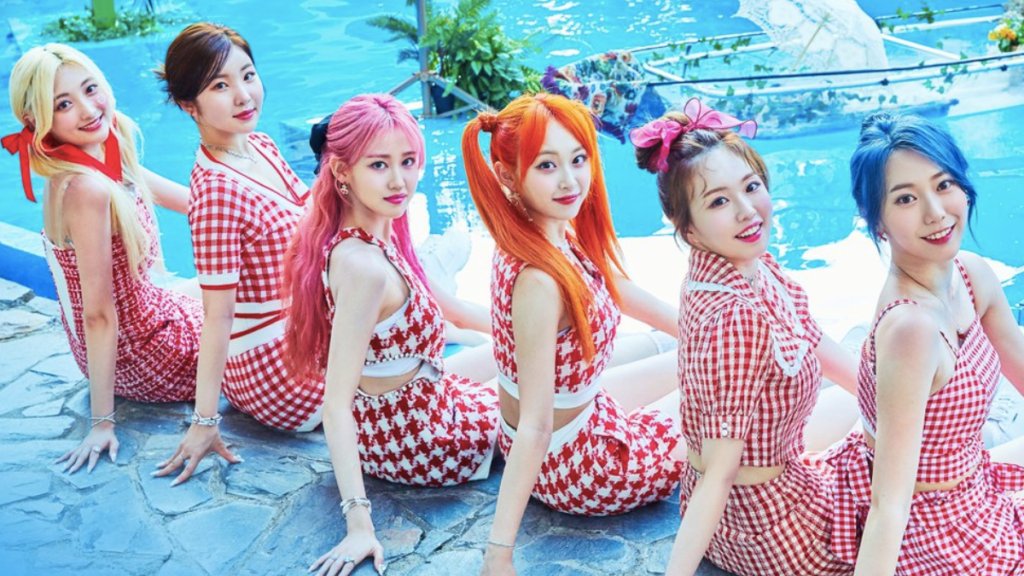 allkpop's tweet photo. ILY:1 make a comeback with "Que Sera Sera" on 'Show! Music Core'!
https://t.co/3fqkgGQldQ https://t.co/GKQ6bl9LC3