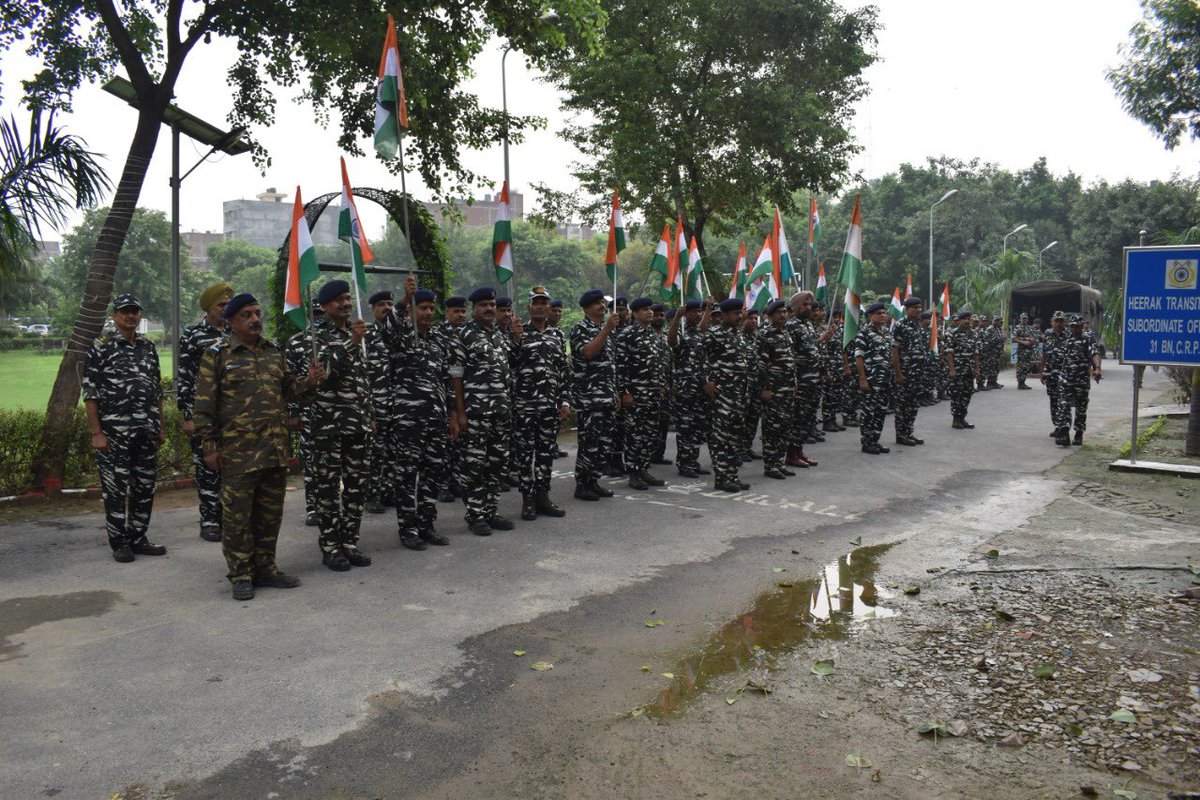 Today to promote the spirit of Azadi ka Amrit Mahotsav and Har Ghar Tiranga Campaign the officers and Jawans of 31 Bn carried out a procession in the vicinity of the camp in a grand manner with zeal and enthusiasm .