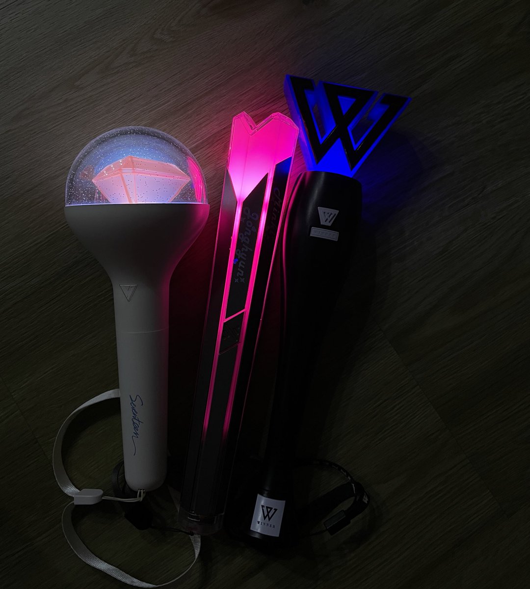 dobbyhoneys's tweet photo. so i guess my ults have expanded 🫶🏻
#WINNER #NUEST #SEVENTEEN https://t.co/95qIJKCwR8