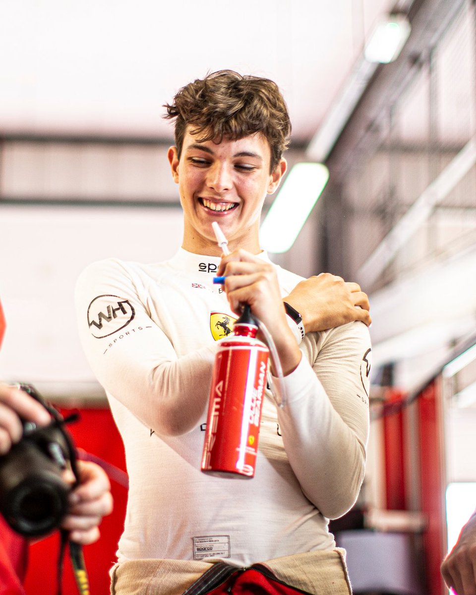 insideFDA's tweet photo. Smile because it’s the weekend… 

…and we’re one step closer to Spa Francorchamps 🥰

#FDA @OllieBearman @PREMA_Team https://t.co/aI2zDRBwsA