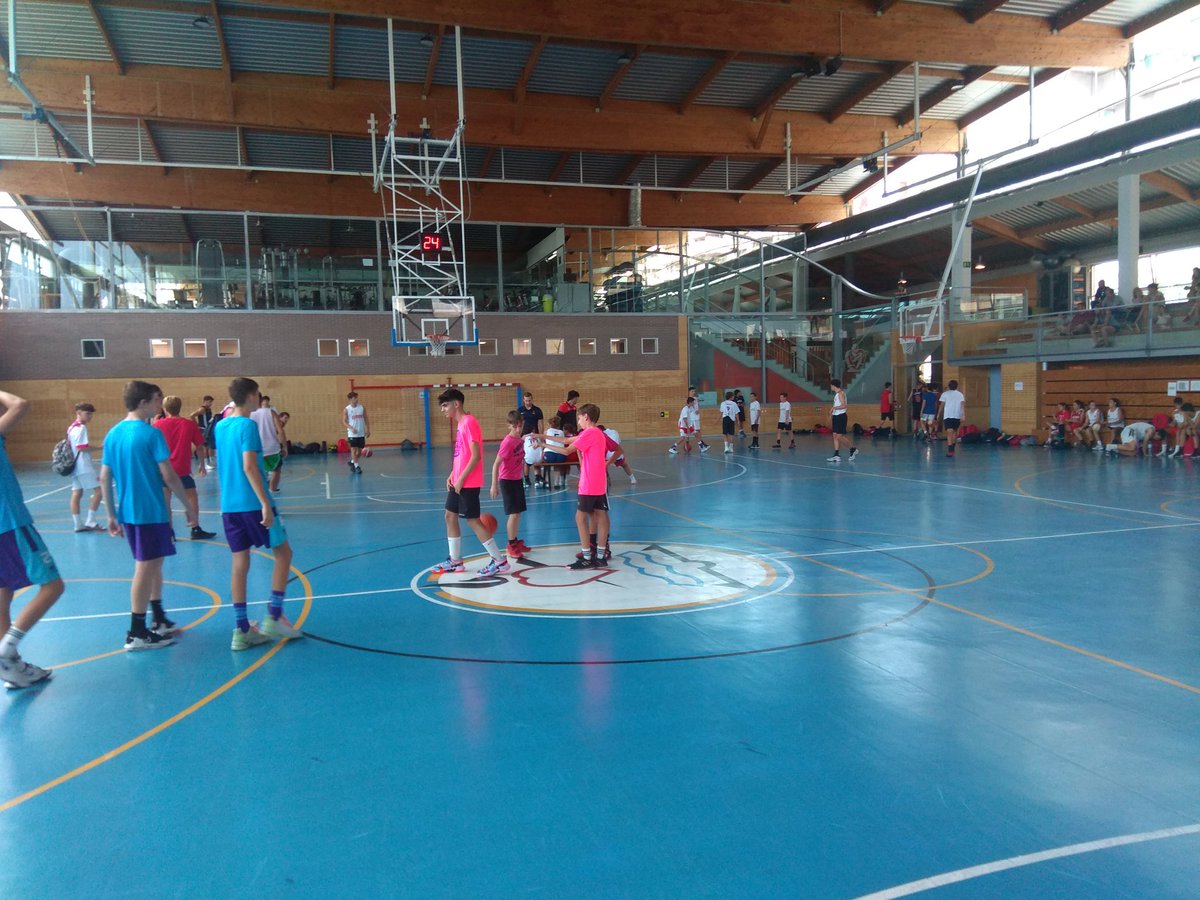 nsb3x3's tweet photo. Empiezan los cuartos de final. Arranca o más emocionante del torneo 🏀

¡A por ello! 💪 https://t.co/Zt2jQcZLmb