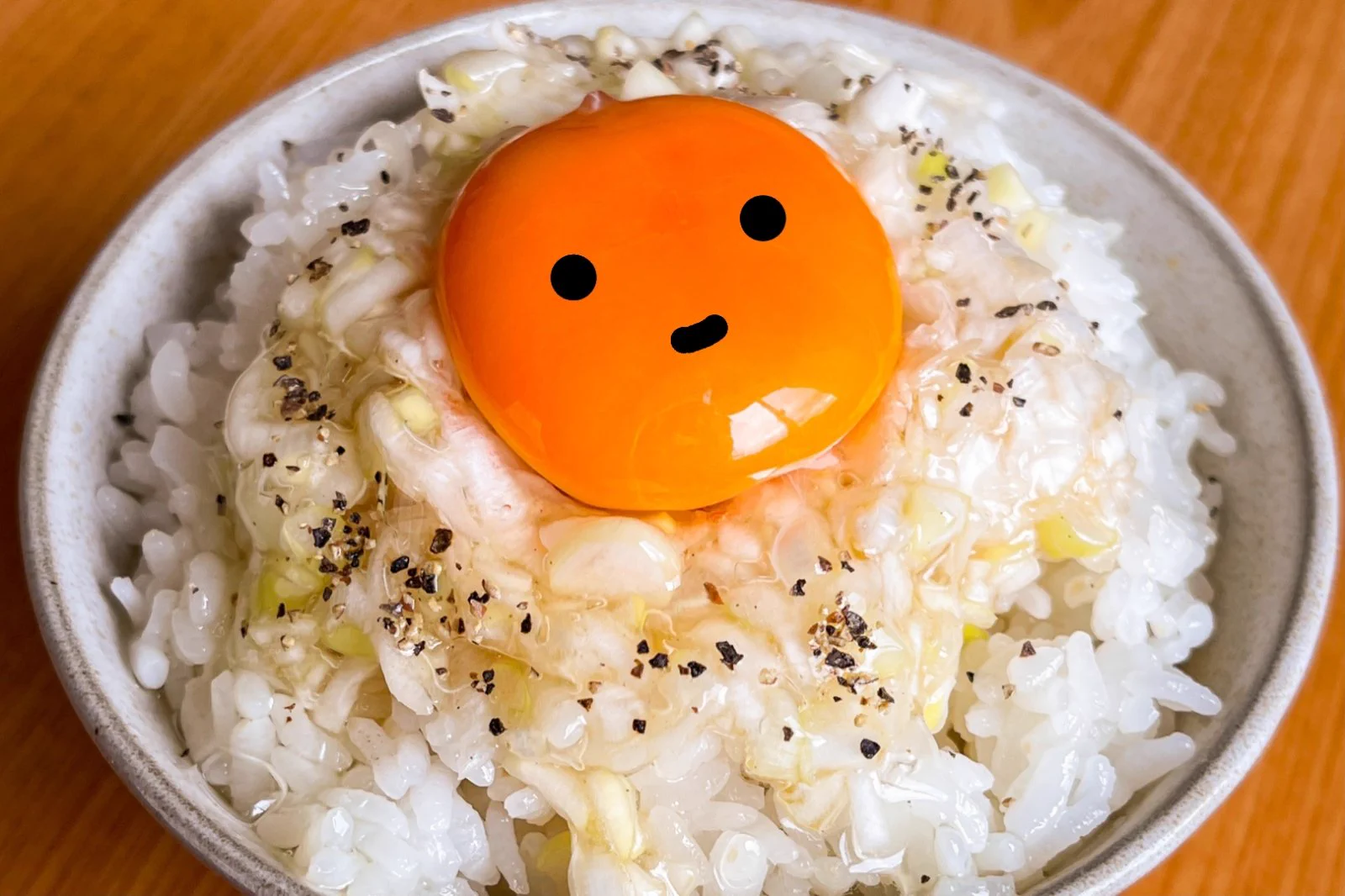 ∥д･)ｿｫｰｯ…ｹﾞﾝｷﾅｺﾄﾞﾓ🍅
#顔があってもいいじゃないかシリーズ  