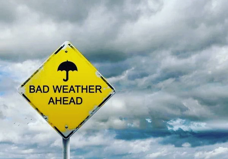 !Yellow weather warning for tomorrow!
Reykjanes-Volcano eruption site Southeast 49 km/h-65 km/ Strongest wind in the Reykjanes peninsula, Heavy rain and foggy conditions with poor visibility. Bad condition for hikers Traveling to the eruption site during the warning is unsafe!