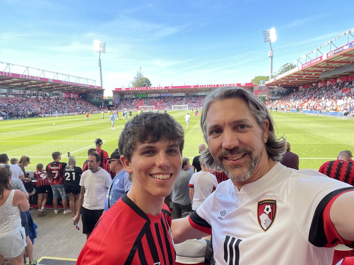 JuronsDad's tweet image. And we’re back! #premierleague #afcb