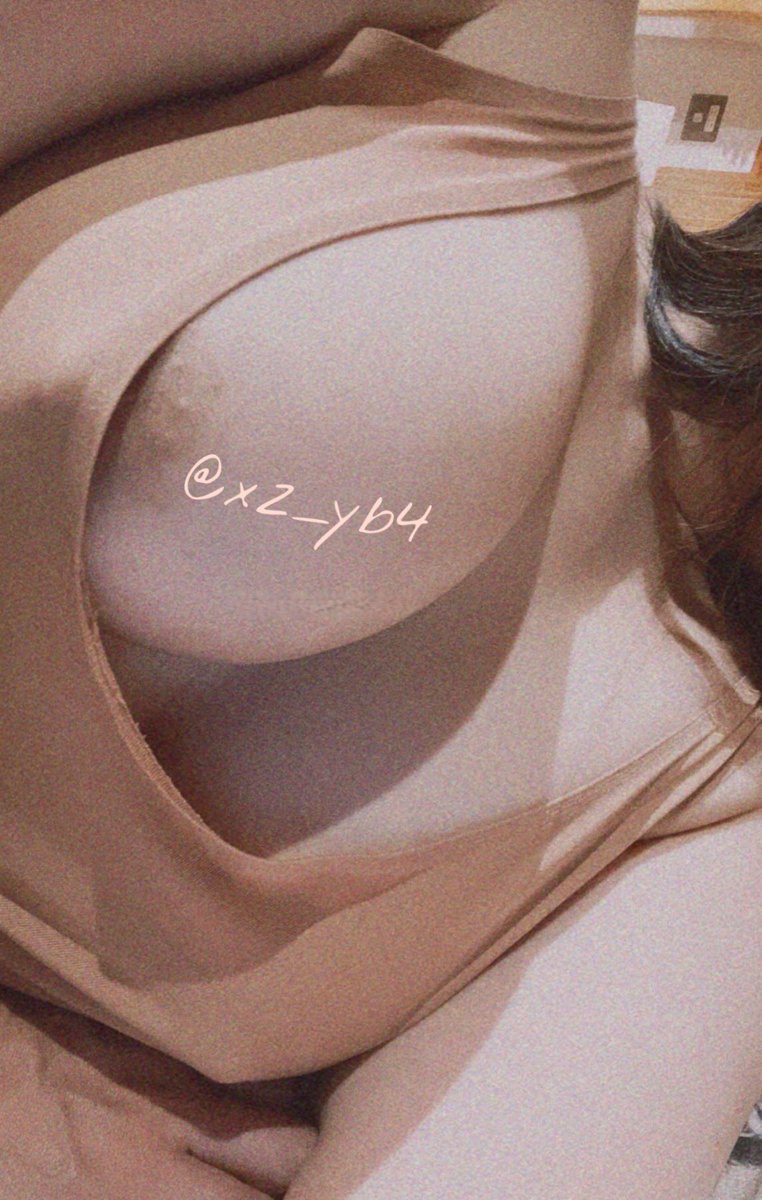 xz_yb4's tweet photo. おまちかねの、、ね？ https://t.co/b79iY6xQ5c