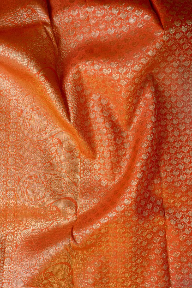 hippierutu's tweet photo. https://t.co/if0YY6ztQE
Handwoven in Anekal with pure mulberry silk in Kancheepuram style. 
PC: @harshitasarathi
#SilkSarees
#HandloomSilks
#HandwovenSilks
#Heirlooms
#HeirloomSilks
#SilksofKarnataka
#silksarees 
#karnatakaSilks 
#handloomsilksarees https://t.co/GZflI2yhXj