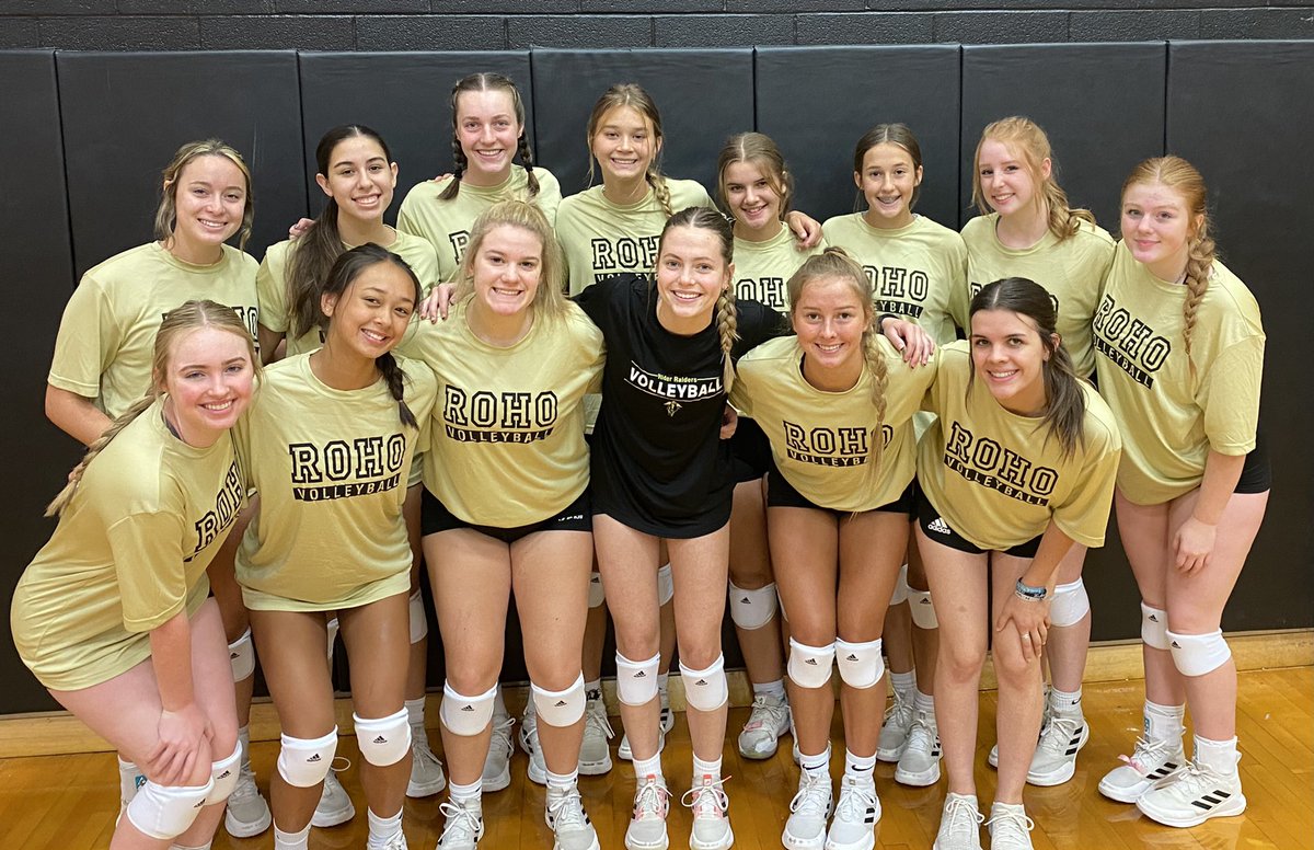 ROHOVolleyball's tweet photo. We are back at it today for another round of scrimmages! Letβs go girls!! #rohovolleyball #BeScrappy @RiderRaiders https://t.co/o2rURZ3oBM