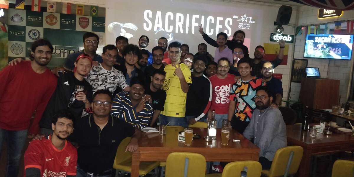 FPL_Nitesh's tweet photo. A huge turn out despite #bengalururains for the Bangalore FPL GW1 meet! #FPL #FULLIV #TOTSOU

@FPLMeets @PLforIndia @OfficialFPL https://t.co/TabHbxnjyR