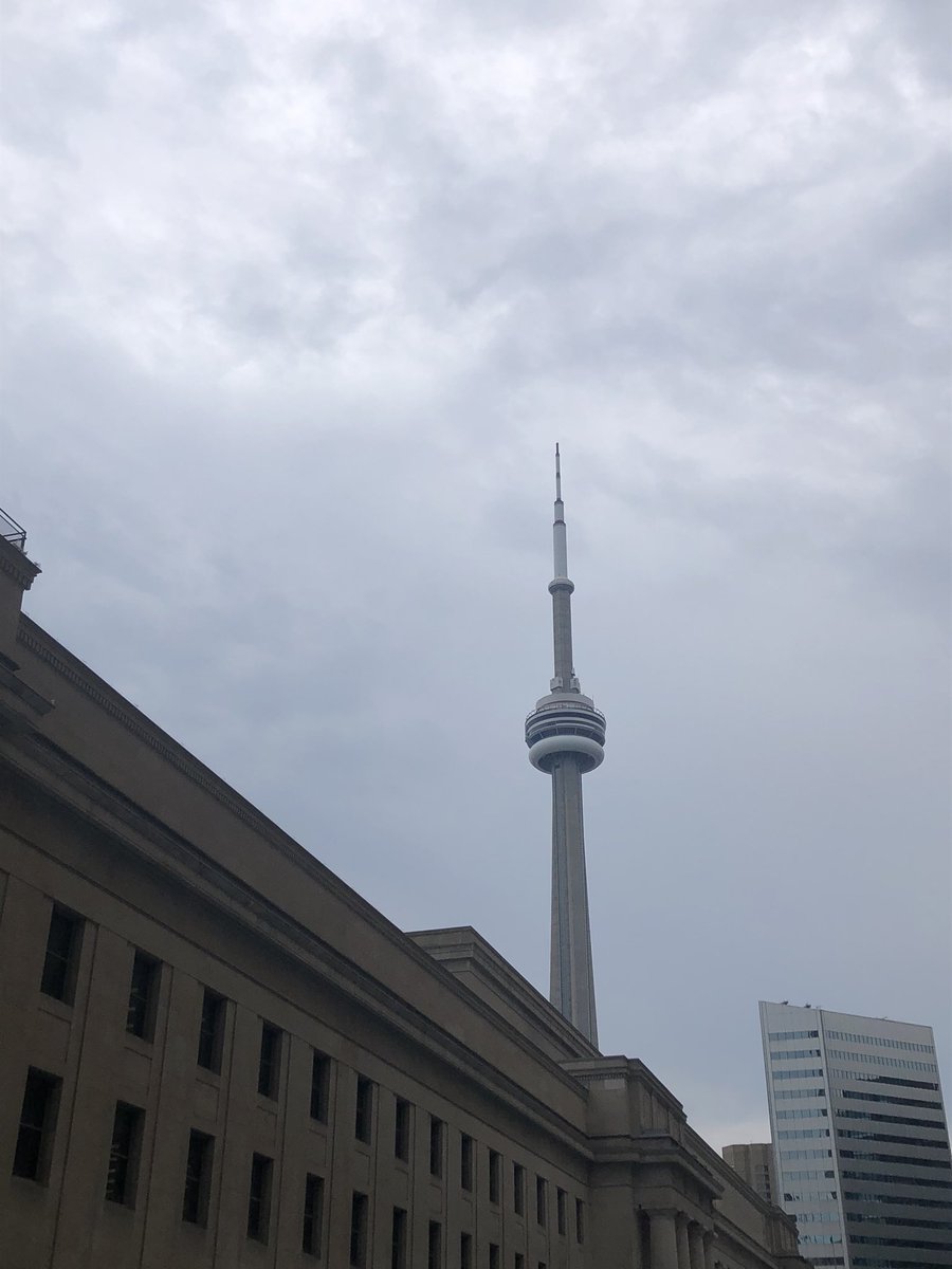 mysweeterii's tweet photo. ちなみにカナダなうです🇨🇦 https://t.co/FgcKLKdAuc