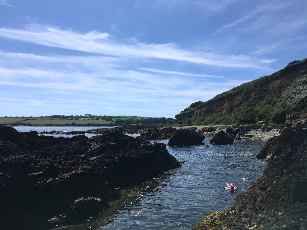 cymbalics's tweet photo. Great swim at Divore.
#pollgorm #countycork https://t.co/ZHqDBvSqqg
