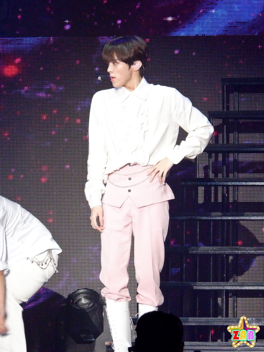 StarzabThailand's tweet photo. 220806 KIM WOO SEOK 1st FANMEETING in BANGKOK :NNN

#WelcomeBack_KWS_NNN_BKK
#KIMWOOSEOK_NNN_BKK
#KIMWOOSEOK #คิมอูซอก #김우석 https://t.co/tPAjUSt316