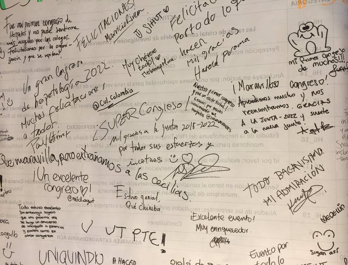 vickyflechas's tweet photo. Después de varios meses de reuniones y preparación nos encontramos en el #3CCH de la @ACHerpetos. El balance: UN ÉXITO TOTAL! El esfuerzo valió la pena!!Bueno encontrarse con tanta gente amante de los herpetos! 🦎🐍🐢🐸 https://t.co/inXvwz51mW