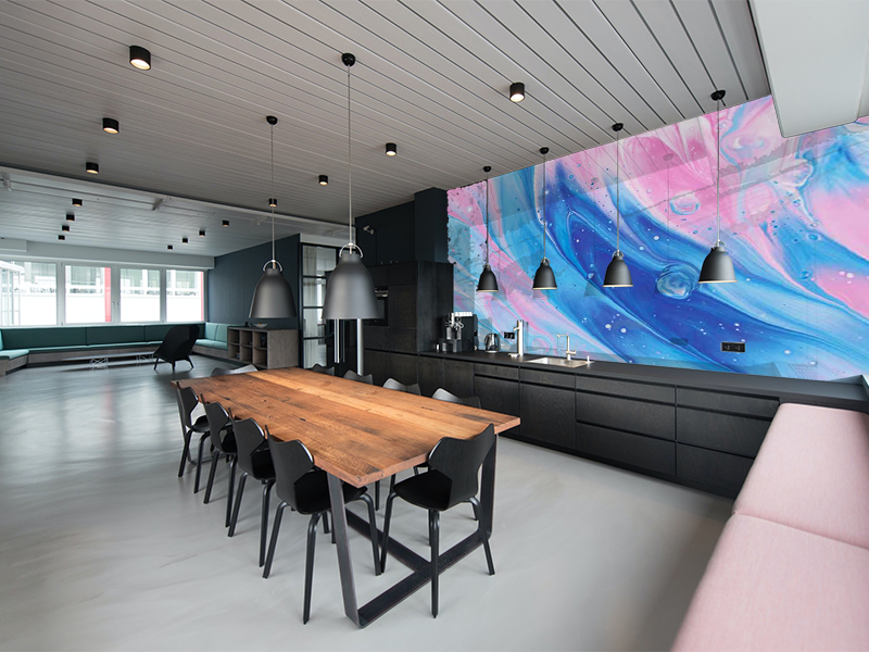 PrivacyGlassSo's tweet photo. Deco Glass elevates any room it's in. Take a look at some marble Deco Glass designs on large spaces! 
#PrivacyGlassSolutions #privacy #architects #BetweenGlassBlinds #Vistamatic #Clarity #switchableglass #DecorativeGlass #interiordesign https://t.co/89KVBeWmrK
