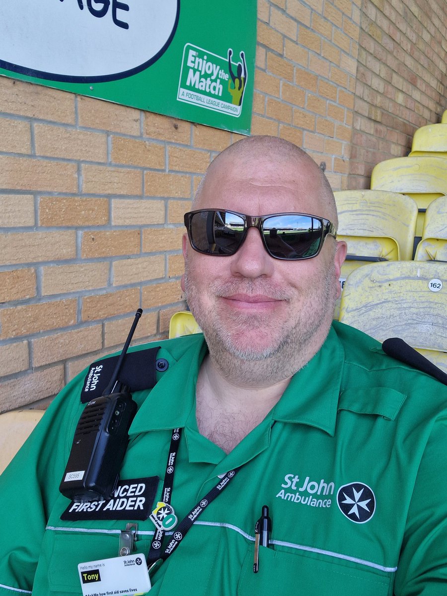 ⚽️ NEVER ENOUGH FOOTBALL, even after two weeks of Football Fun Camps.

This afternoon I've swapped my <a href="/FballFunFactory/">Football Fun Factory®</a> uniform for my <a href="/stjohnambulance/">St John Ambulance England</a> uniform and I'm at <a href="/SUFCRootsHall/">Southend United FC</a> for the opening game of National League the season.

I'm lucky enough to have a good view too.