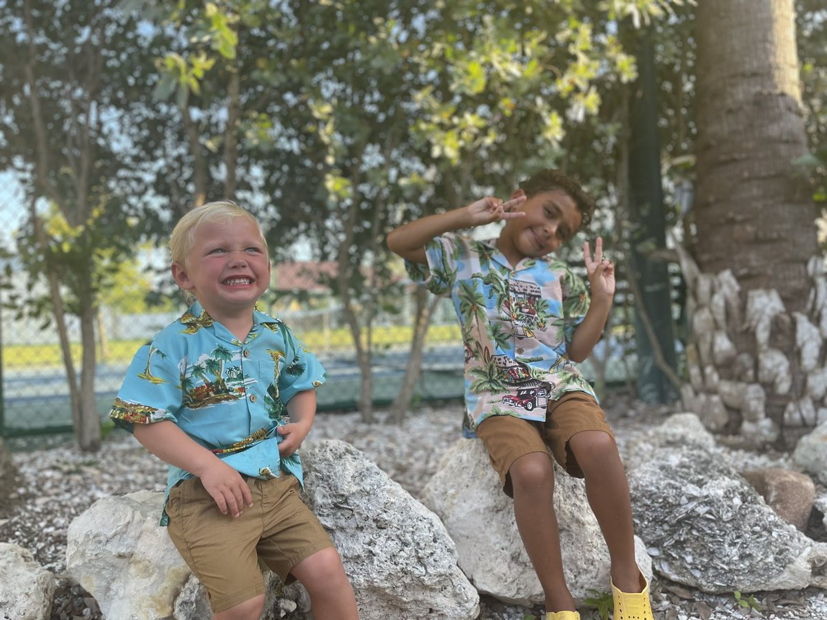JannaMagette's tweet photo. Bye bye beach. Thank you for the memories and matching outfits! Turns out Iβm that mom. #beingbutler #gofollowlead πΆπΌπΆπ½π https://t.co/ROSOuhWXVR