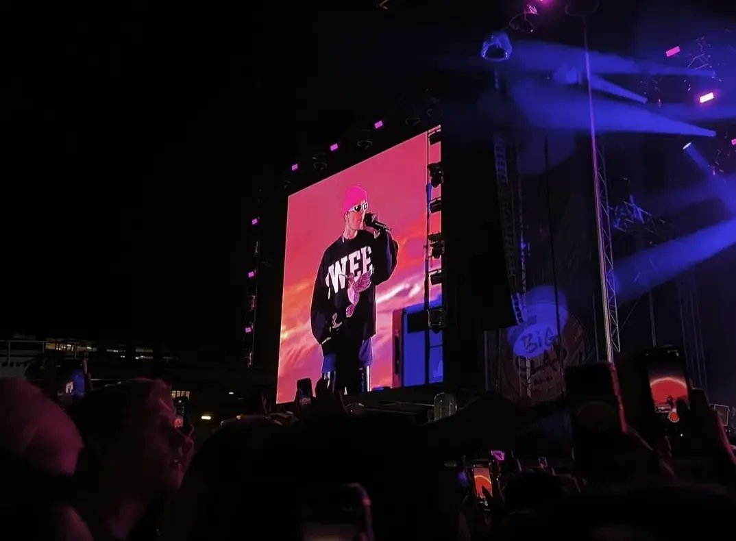 JBICommunity's tweet photo. Photos of @justinbieber performing at his Justice World Tour show in Malmö, Sweden 🇸🇪 yesterday. (5 August)

#JustinBieber #JusticeWorldTour #BigSlapFestival https://t.co/GjuplWJaG1