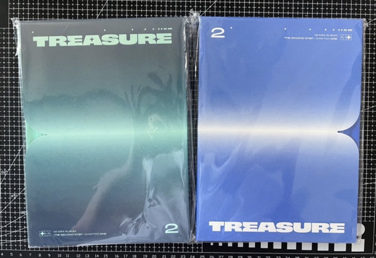 teufactory's tweet photo. #TeuFactoryGives

HAPPY TREASURE 2ND DEBUT ANNIVERSARY GIVEAWAY

• random ver unsealed album •

— rt this tweet
— reply with the tags for treasure’s 2nd debut anniv
— must be following me and @treasuremembers
— 3 winners (1 winner = 1 random album) 
— ends tba https://t.co/yfR3MoQrOH