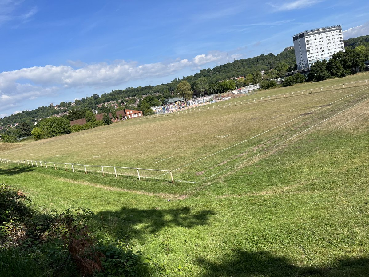 Pitch marked out ready for the posts the be installed at our new playing destination on Ringland playing field’s.

UTH ❤️🏉